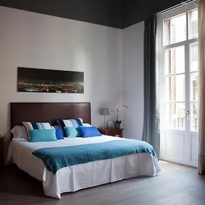 colom-apartments.catalonia-hotels.com/