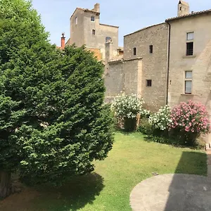 appartement-a-la-roquette-dans-lhotel-de-divonne-classe.fr-provencehotel.com/