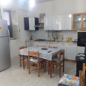 https://villa-il-lupo.sicilyhotelsitaly.net