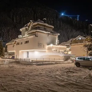 https://place2be.ischgl-hotels.net