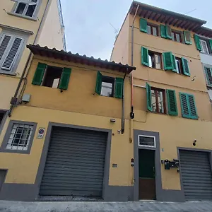 mini-studio-very-central-close-to-the-train-station.it-tuscanyhotel.com/