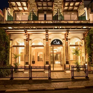 https://the-radh-hotel.kandyhotelsnow.com