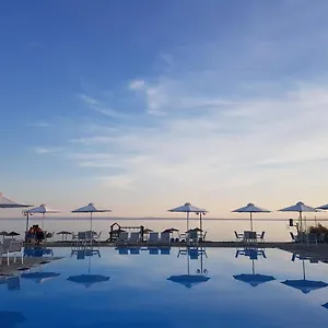rezervați aici
