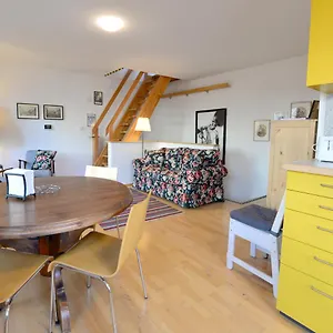 House With Courtyard & Parking Close To Stadtpark Vienna